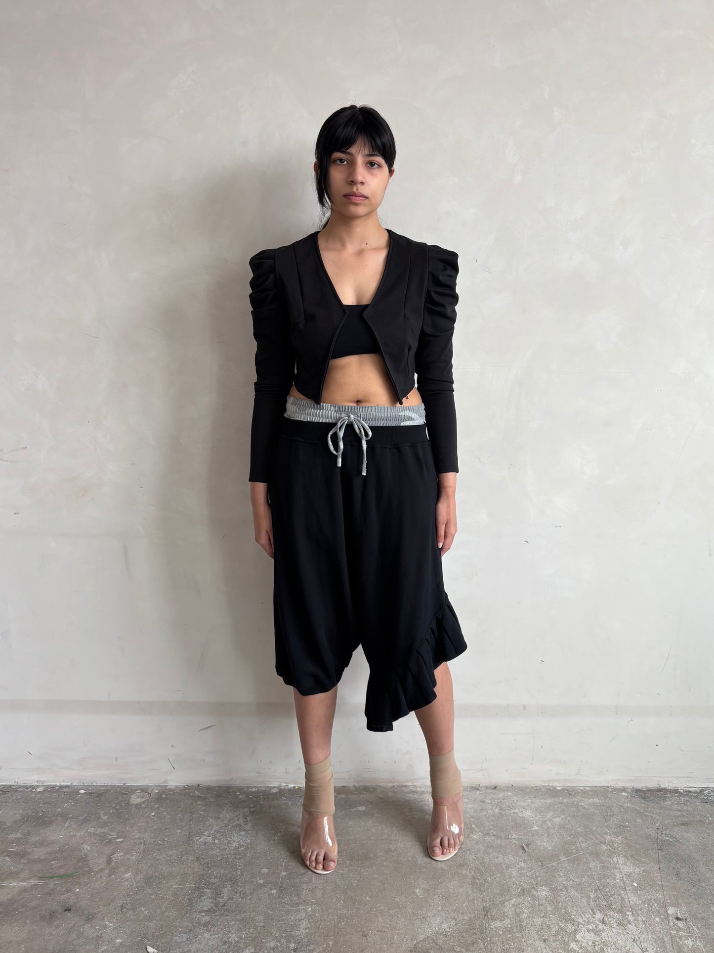GOMME FRILLY DROP CROTCH SHORTS
