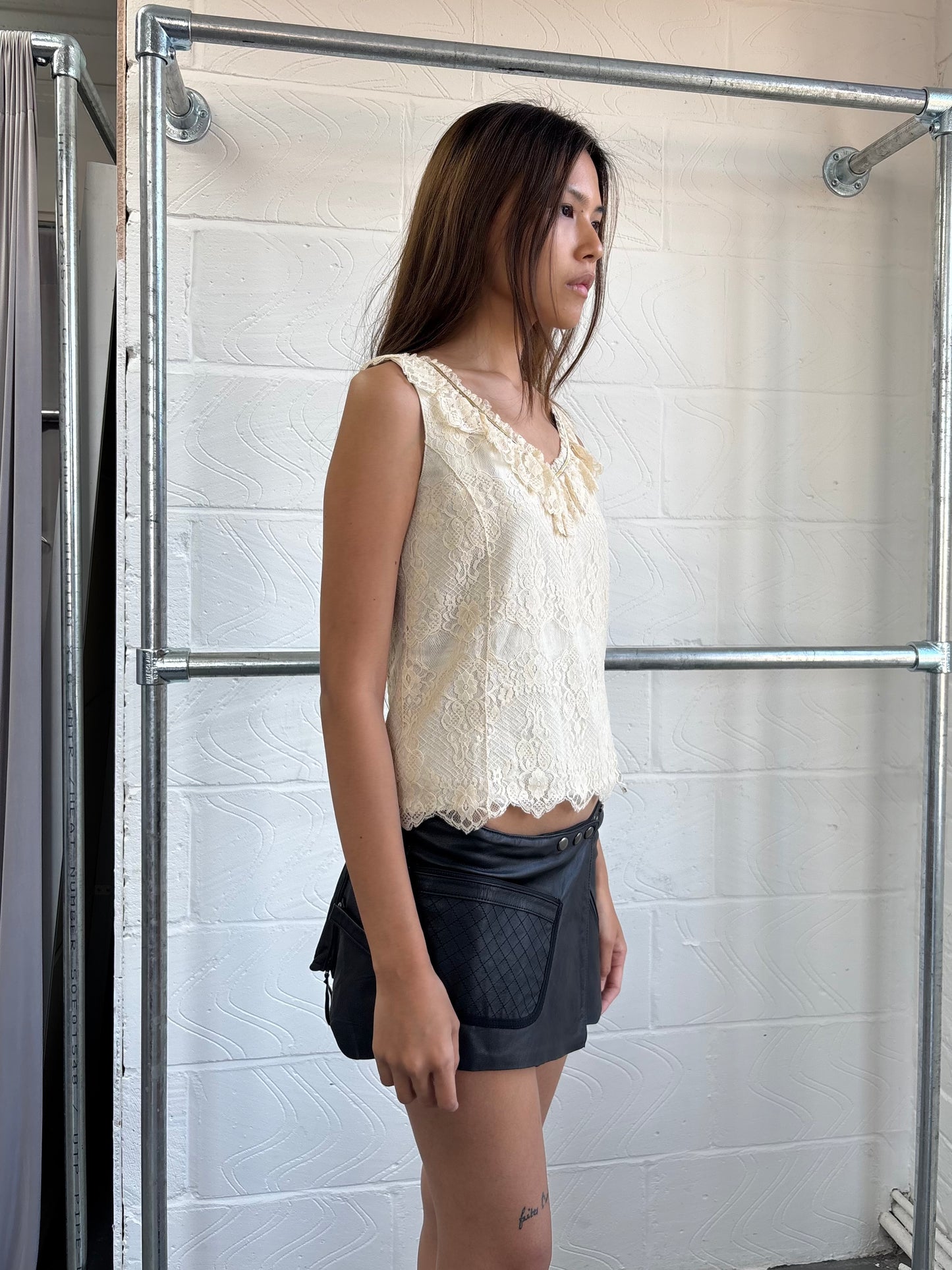 GOAT LEATHER OVERSKIRT