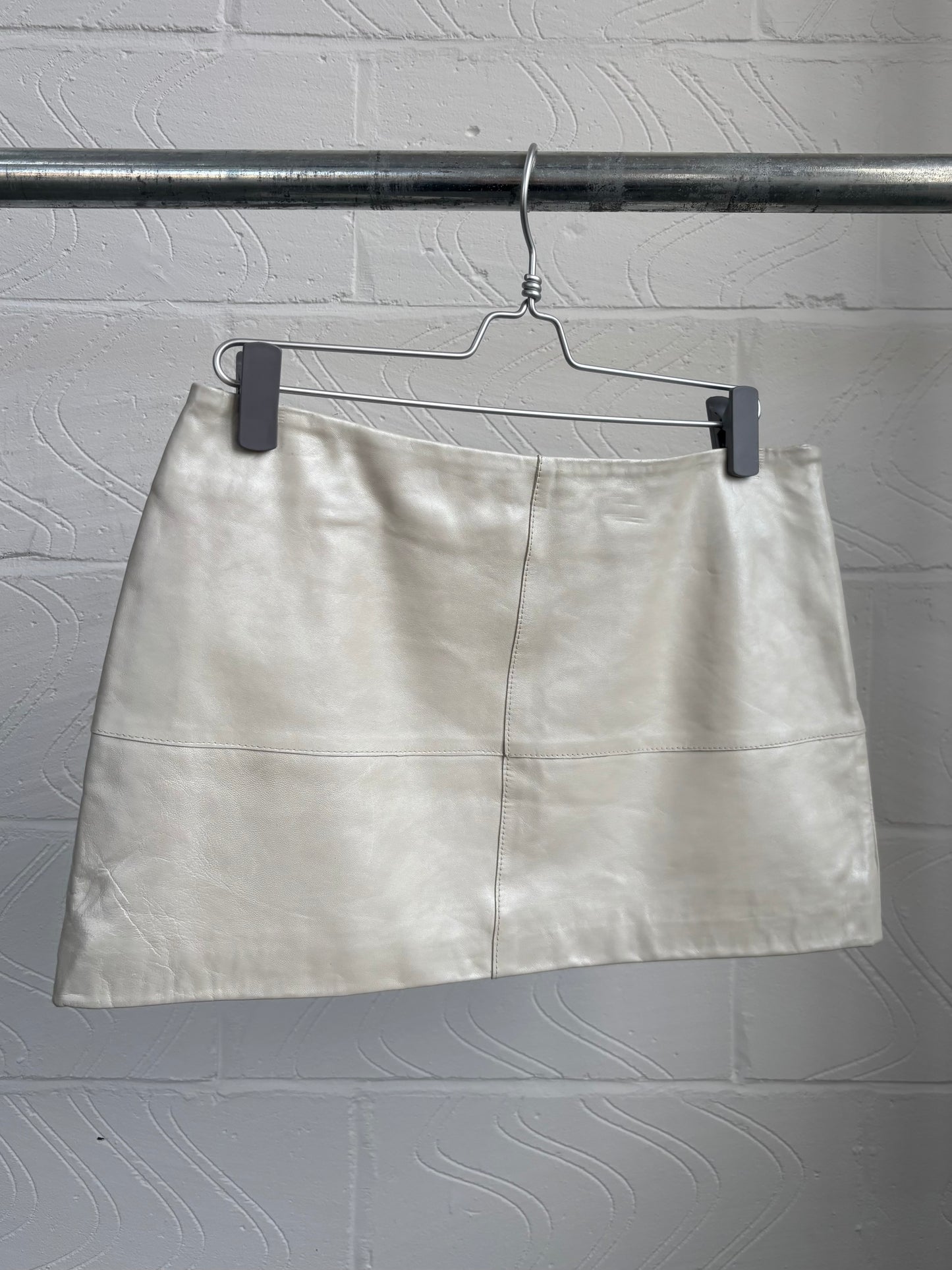 LEATHER SHIMMER MINI SKIRT