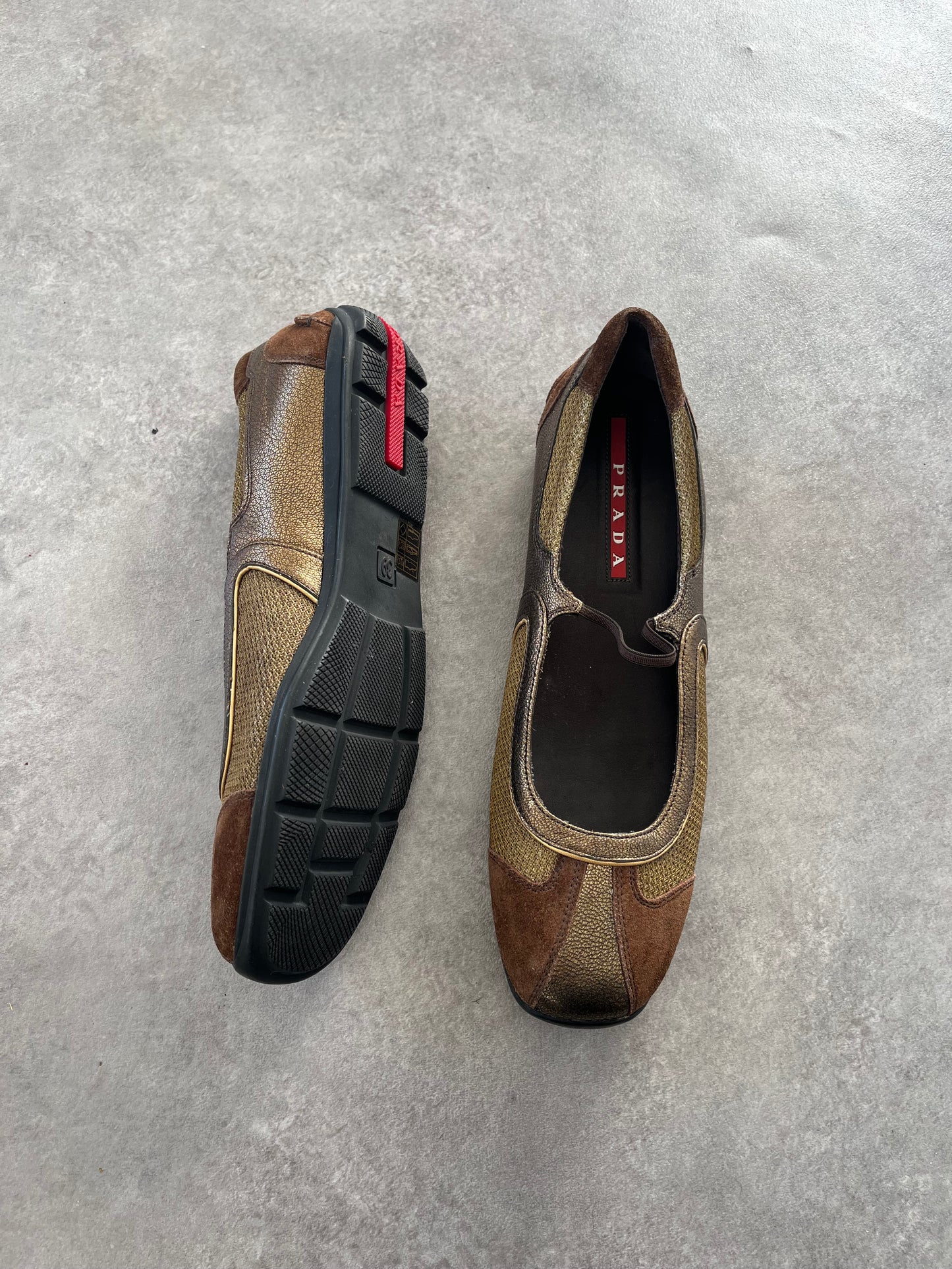 PRADA 2000'S LEATHER GOLD BALLET FLATS