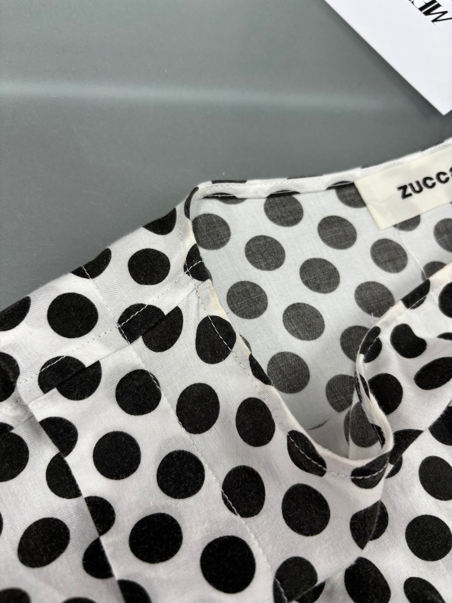 ZUCCA POLKA DOT HITCHED BATWING TOP