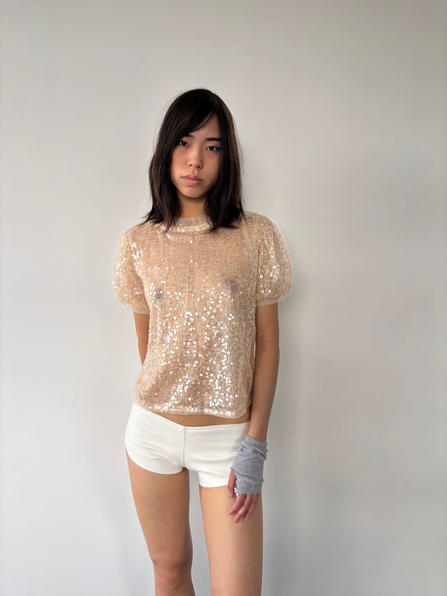 PUFF SLEEVE SEQUIN BLOUSE