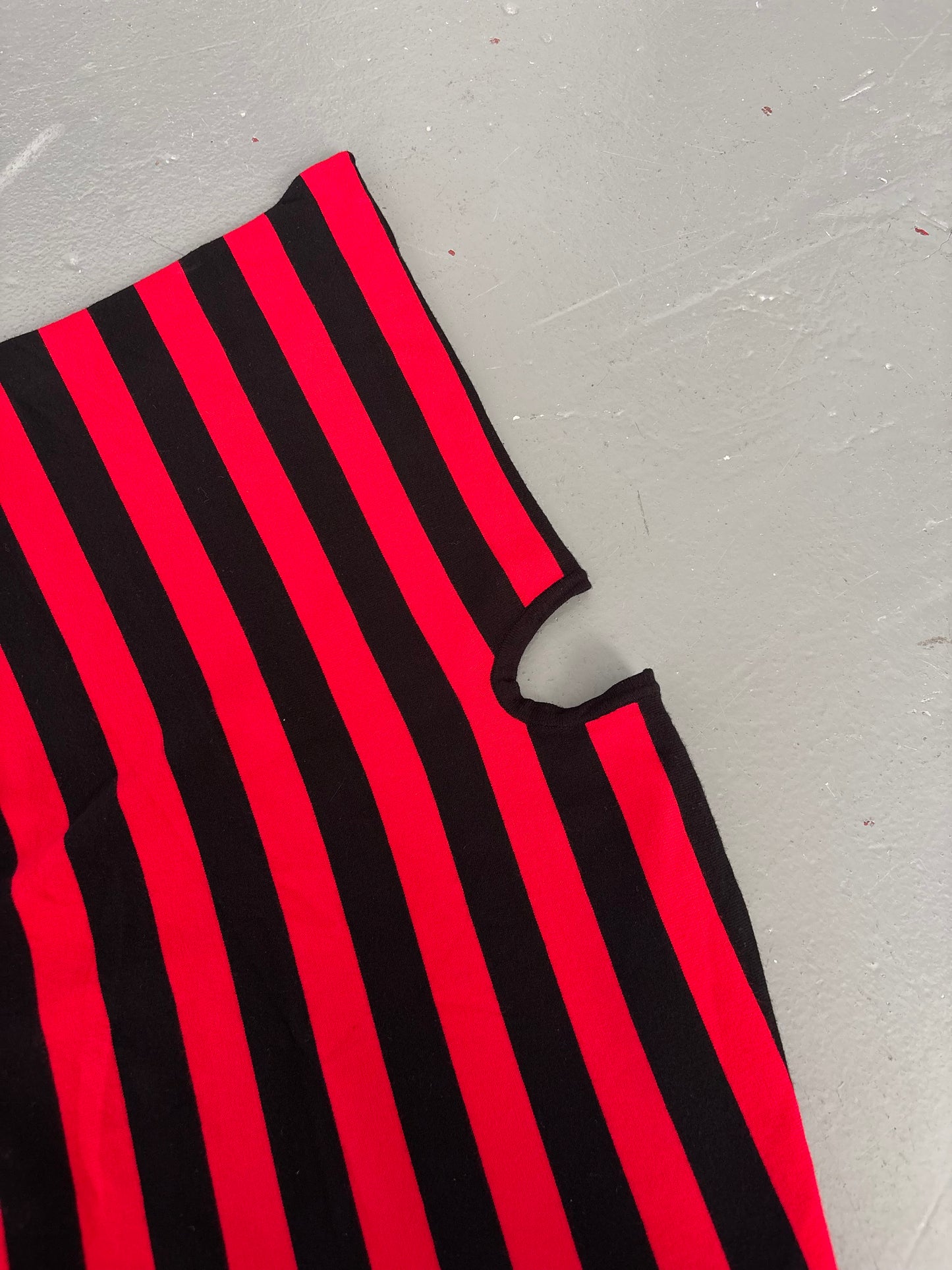 CUT OUT JERSEY STRIPE SKIRT