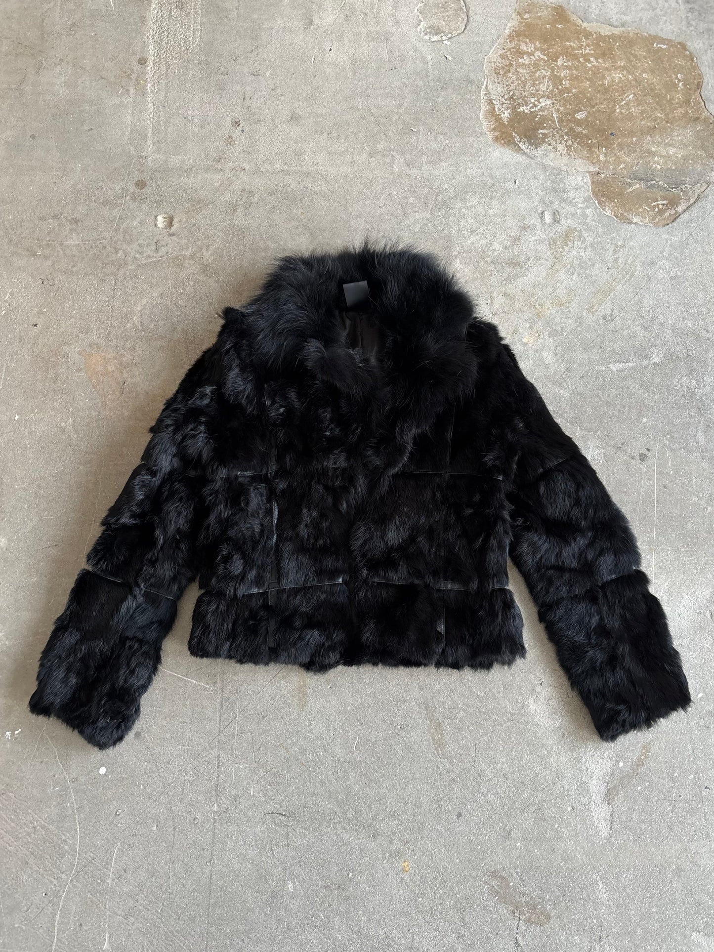 BLACK FUR AND LEATHER JACKET