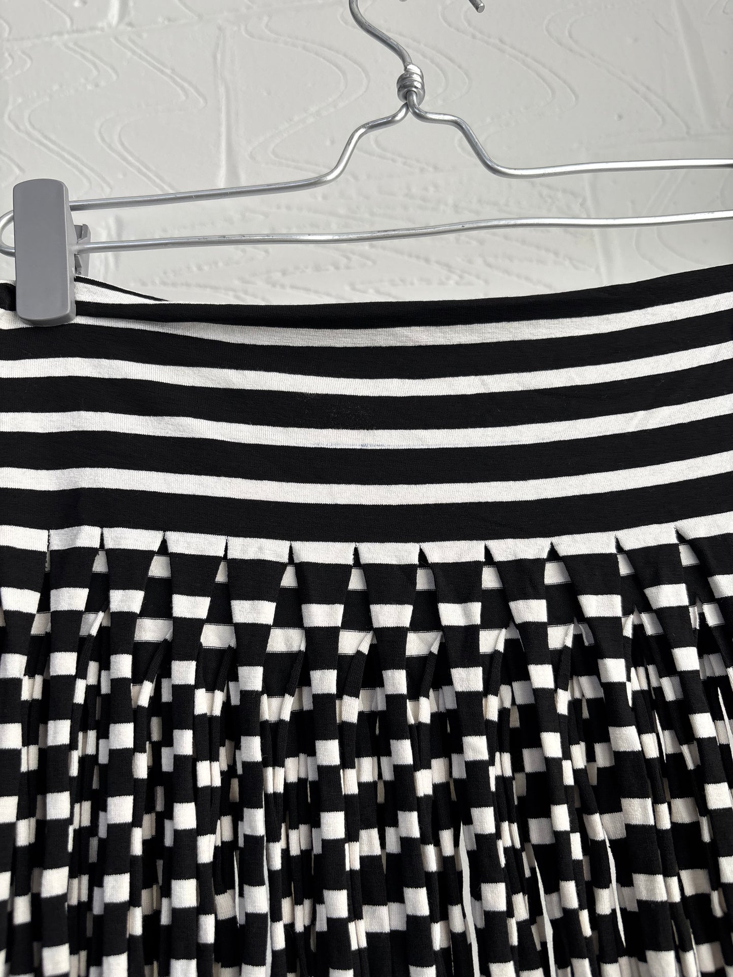 STRIPE FRINGE SCARF/SKIRT