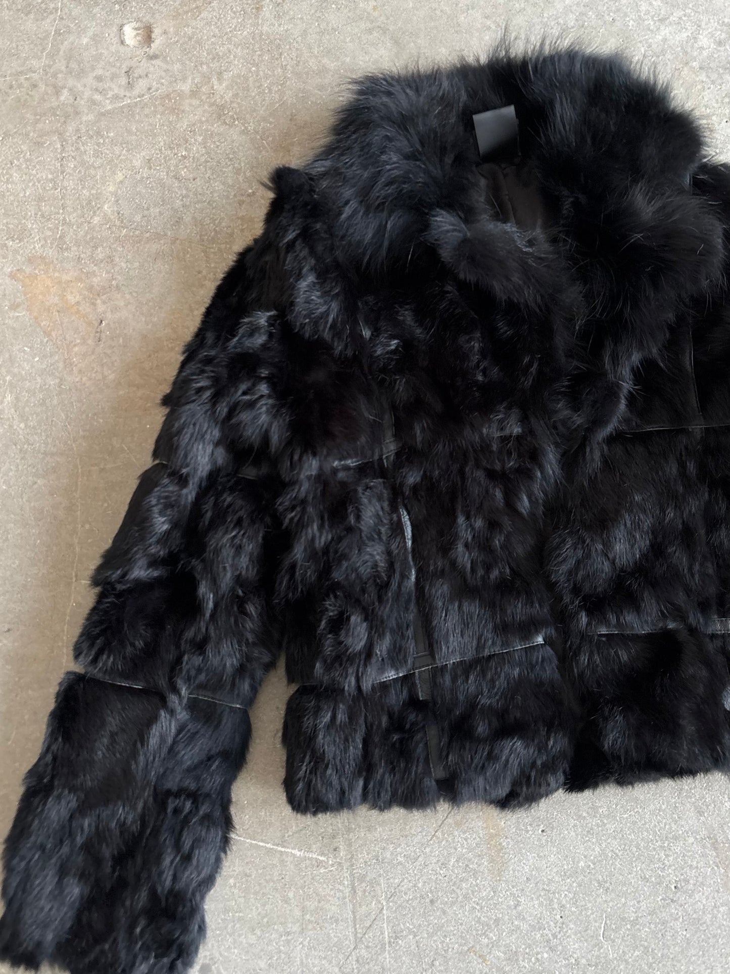 BLACK FUR AND LEATHER JACKET