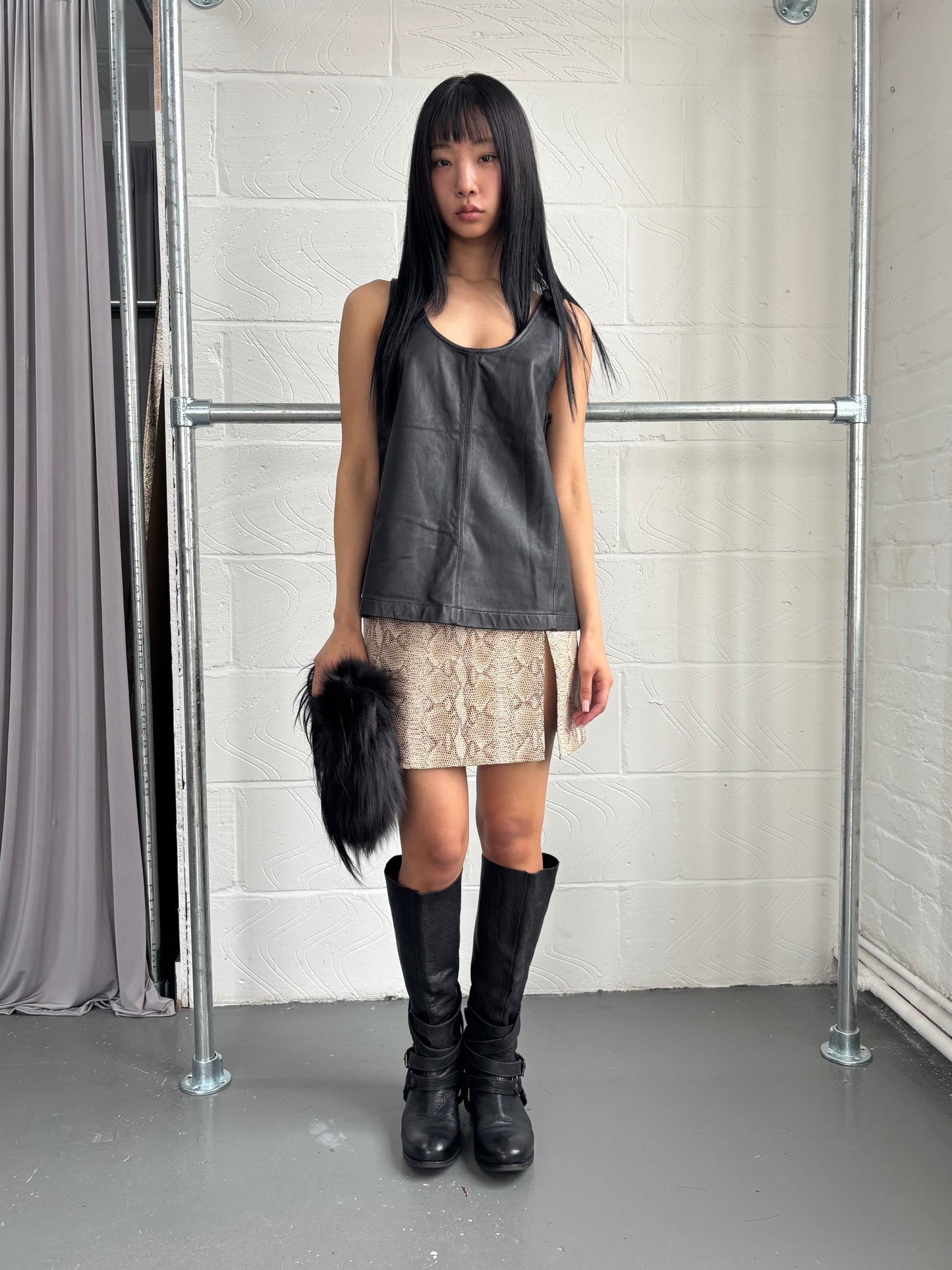 LEATHER BONDAGE BOOTS