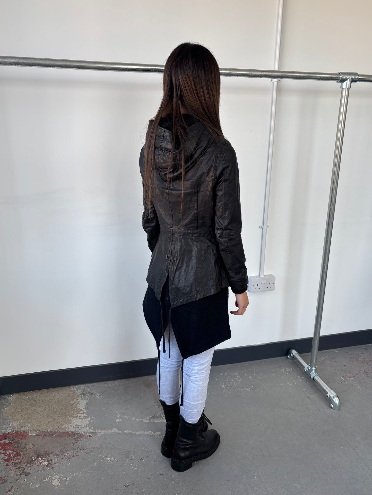 LEATHER JACKET WITH DETACHABLE WOOL