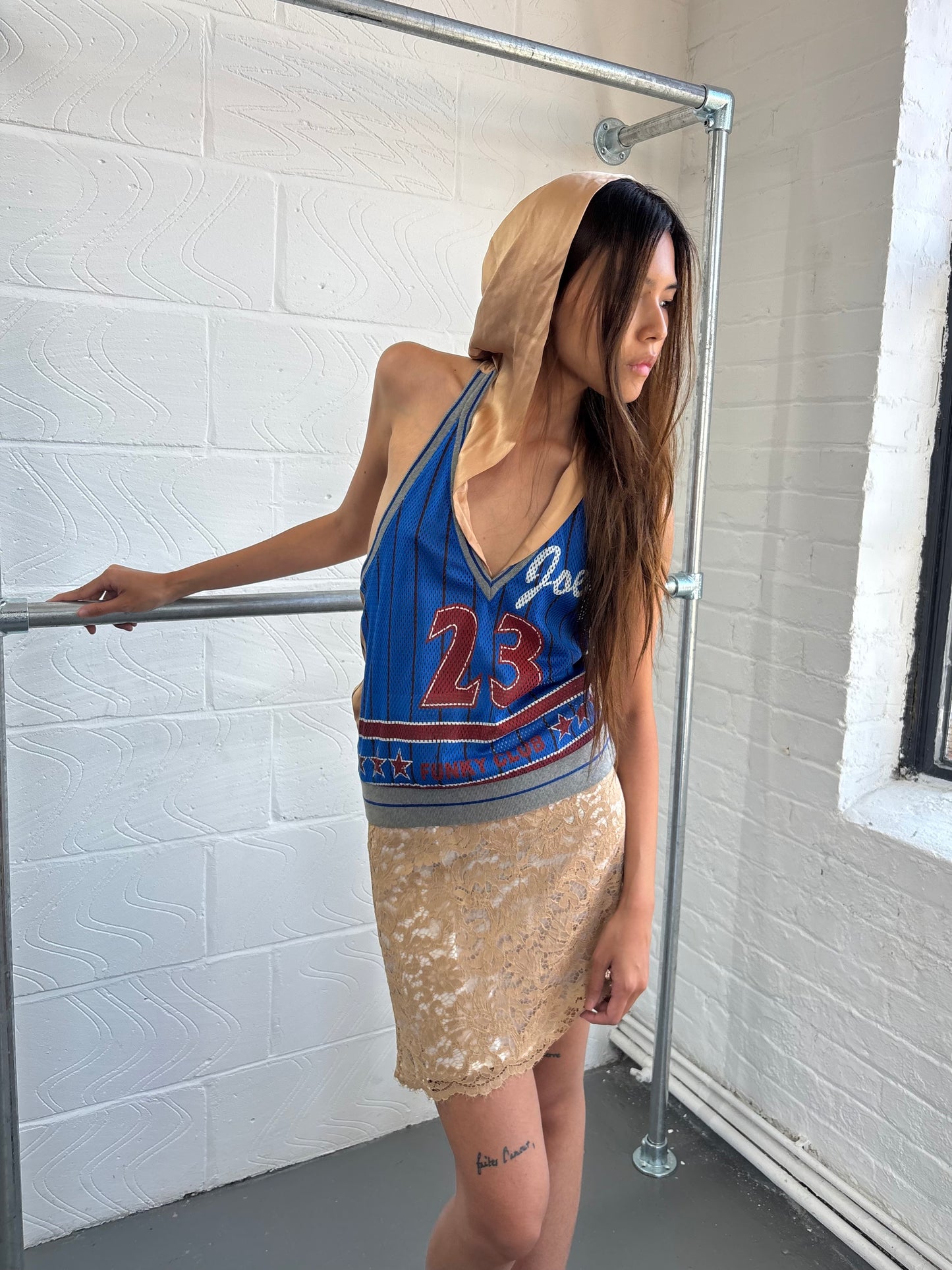 D&G SS02 BASEBALL SILK HOODED TANK