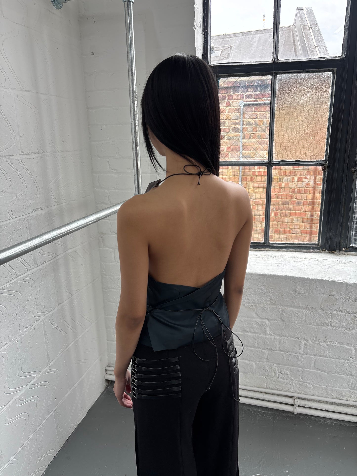 JAPANESE DESIGNER HALTERNECK
