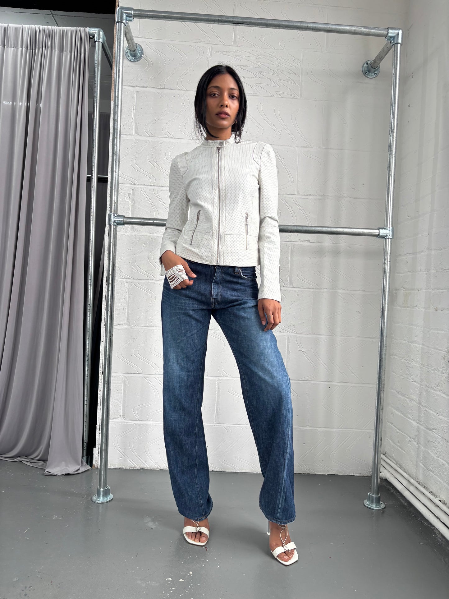ZUCCA CURVED JEANS