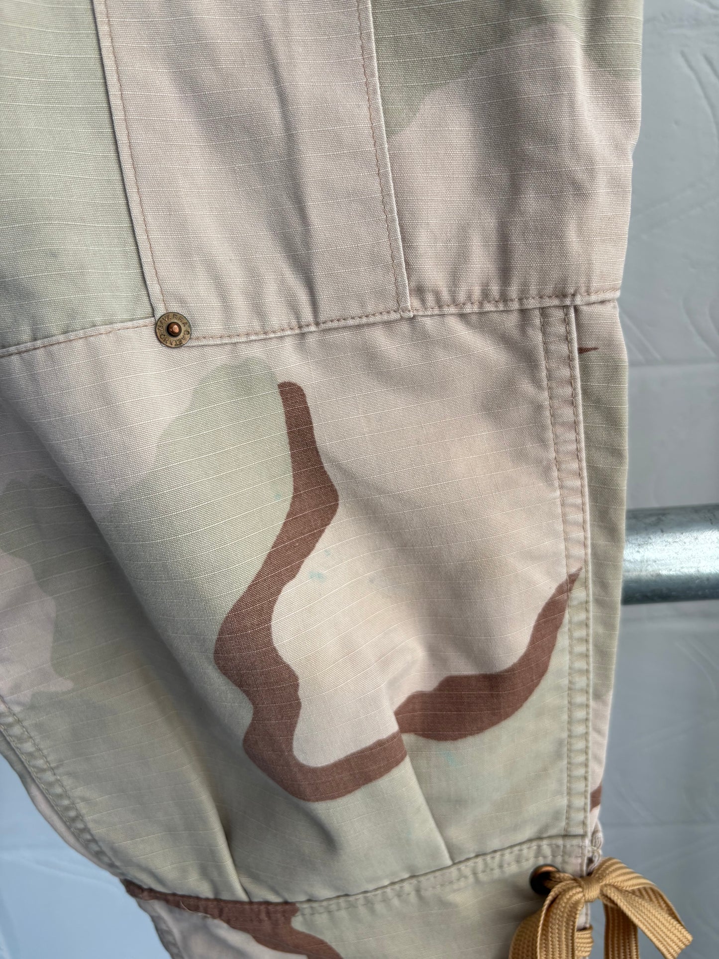 GAETANO NAVARRO CAMO CROPPED TROUSERS