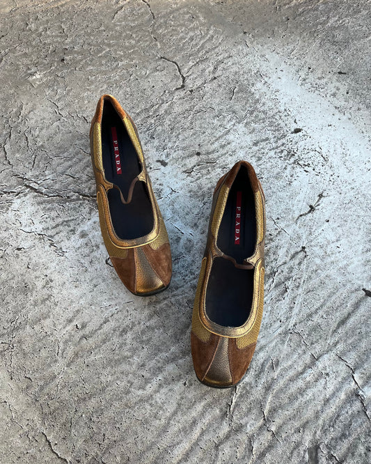 PRADA 2000'S LEATHER GOLD BALLET FLATS