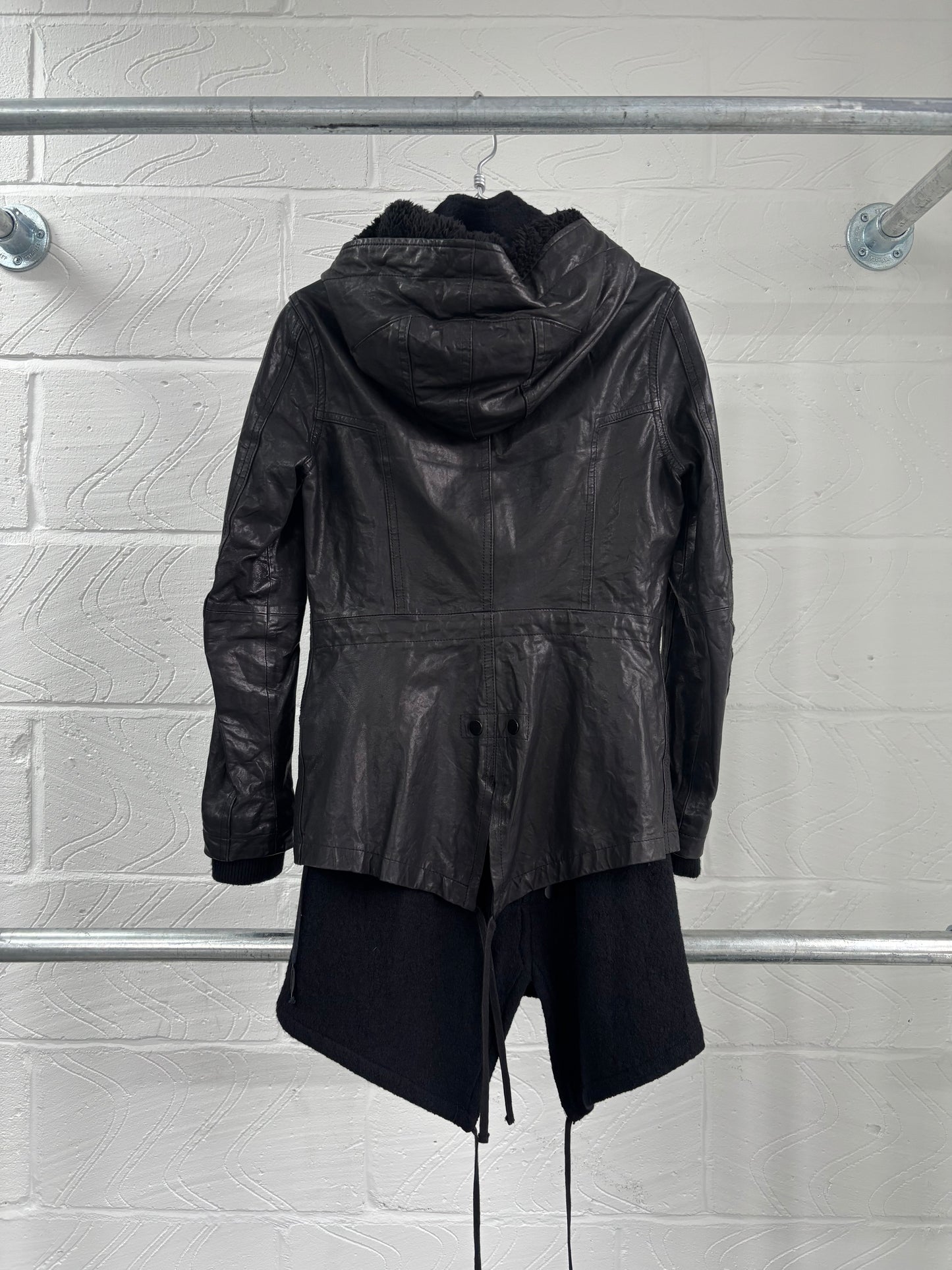 LEATHER JACKET WITH DETACHABLE WOOL