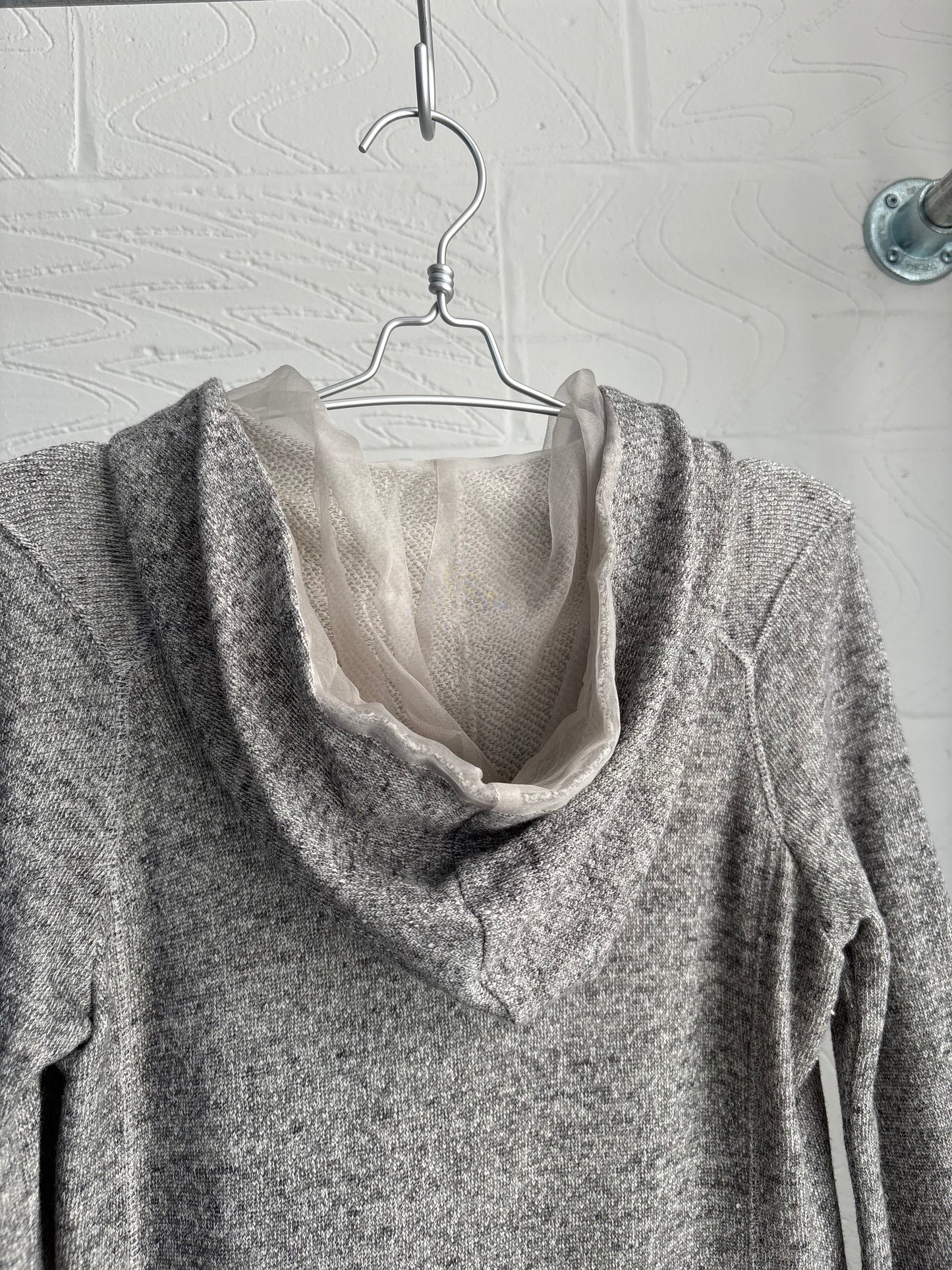 JAPANESE MESH AND PLEAT DETAIL HOODIE