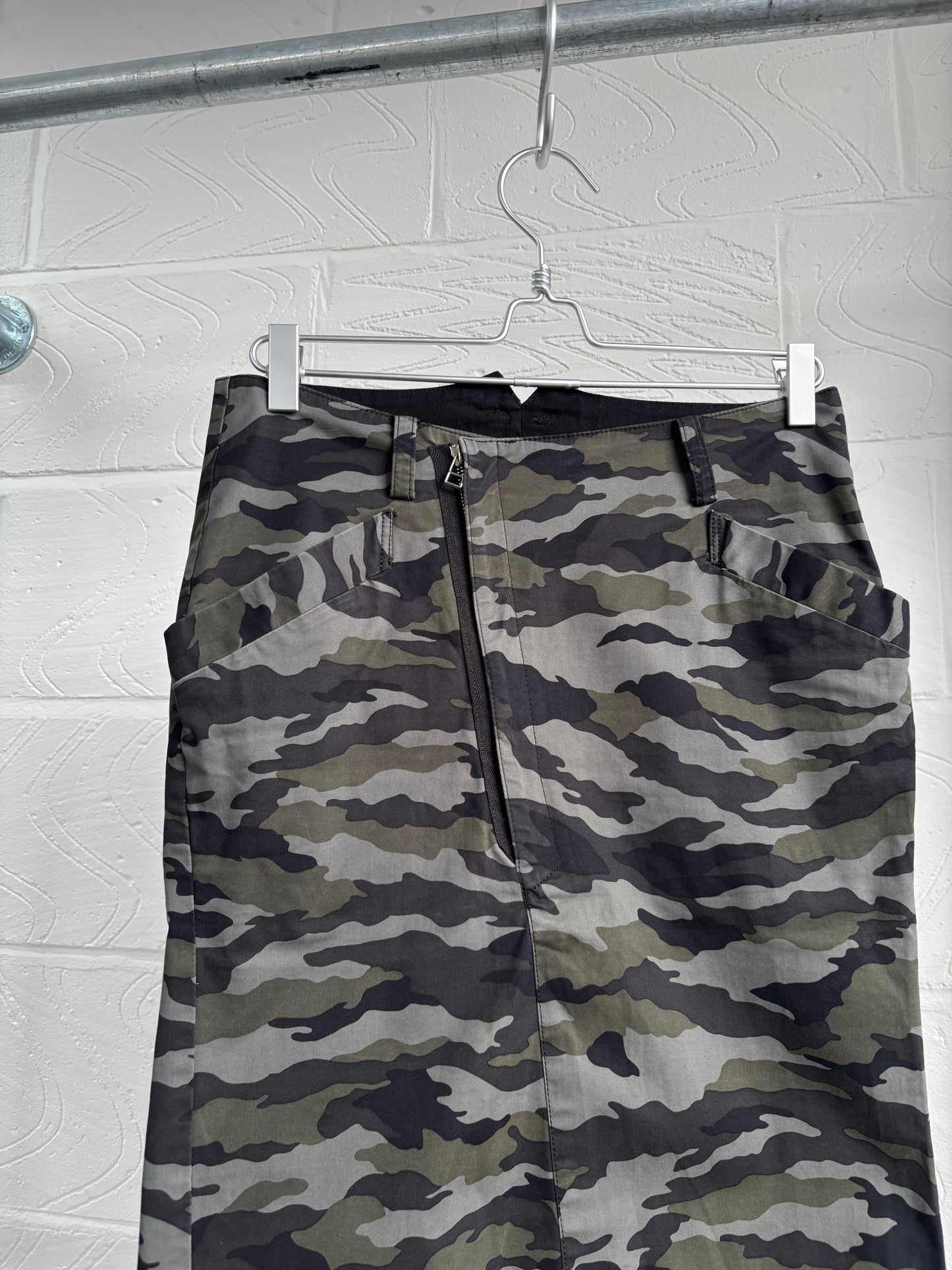 JAPANESE DESIGNER CAMO SKIRT