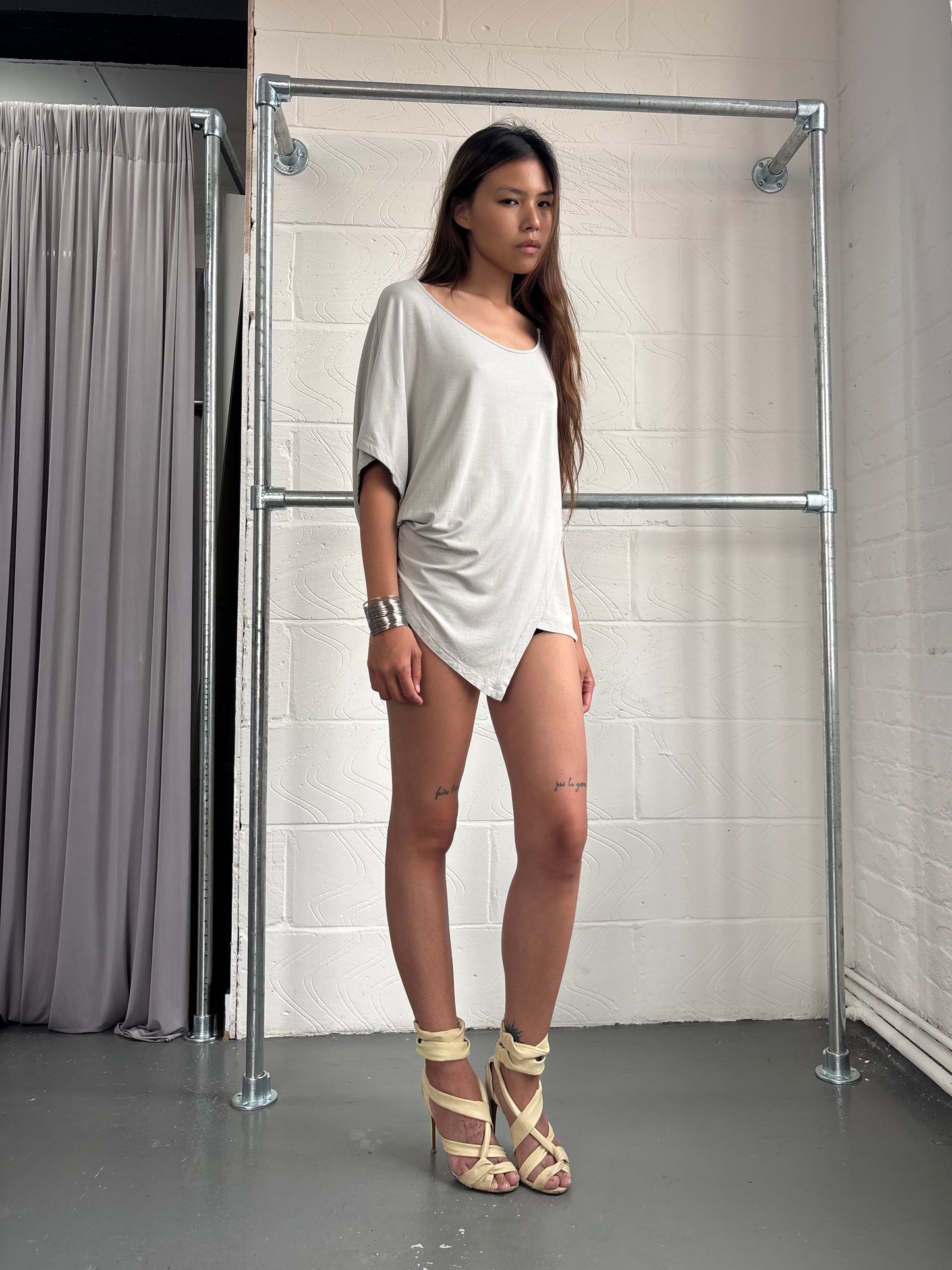 ASYMMETRIC JERSEY TOP