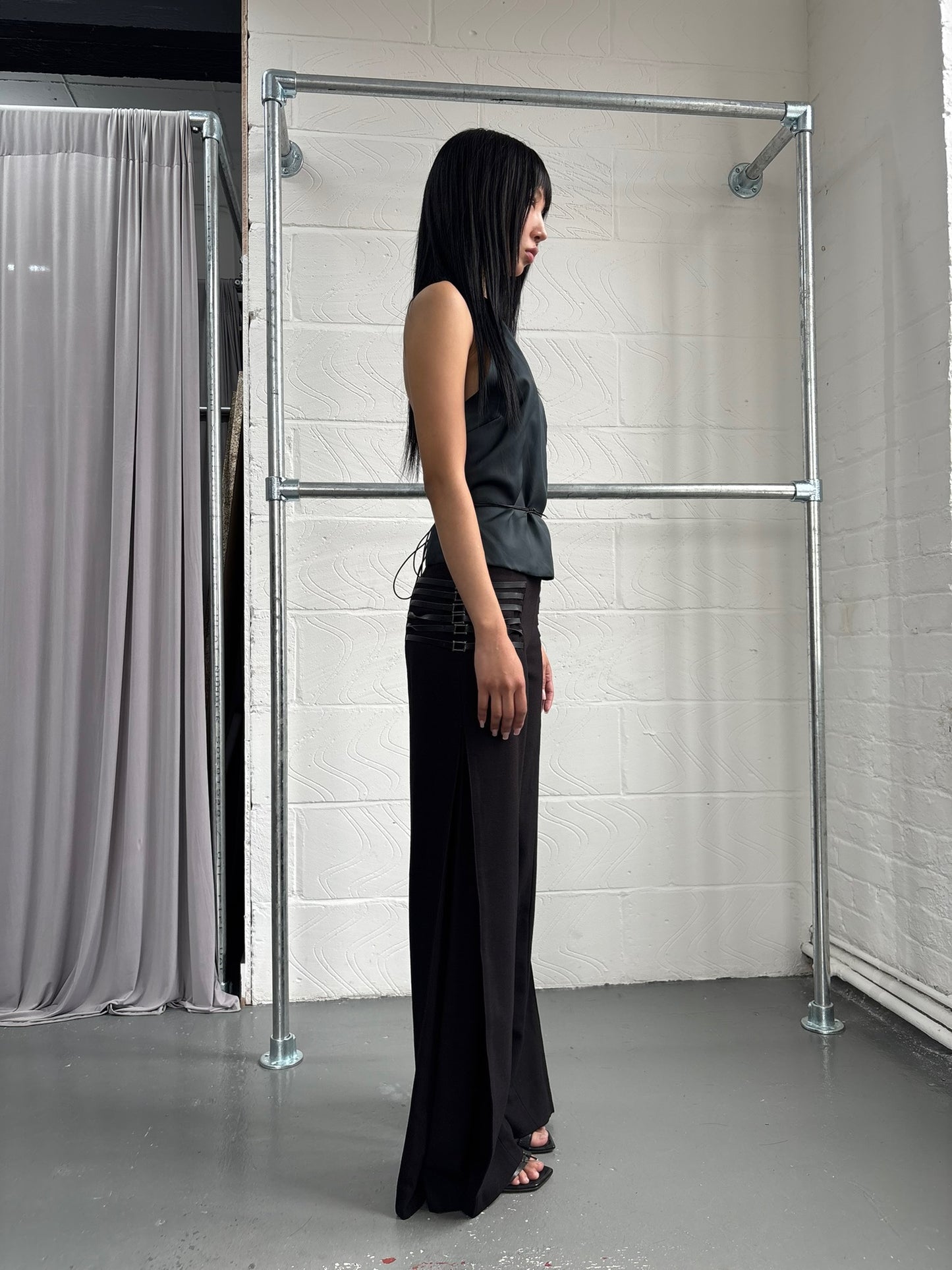 JAPANESE DESIGNER HALTERNECK