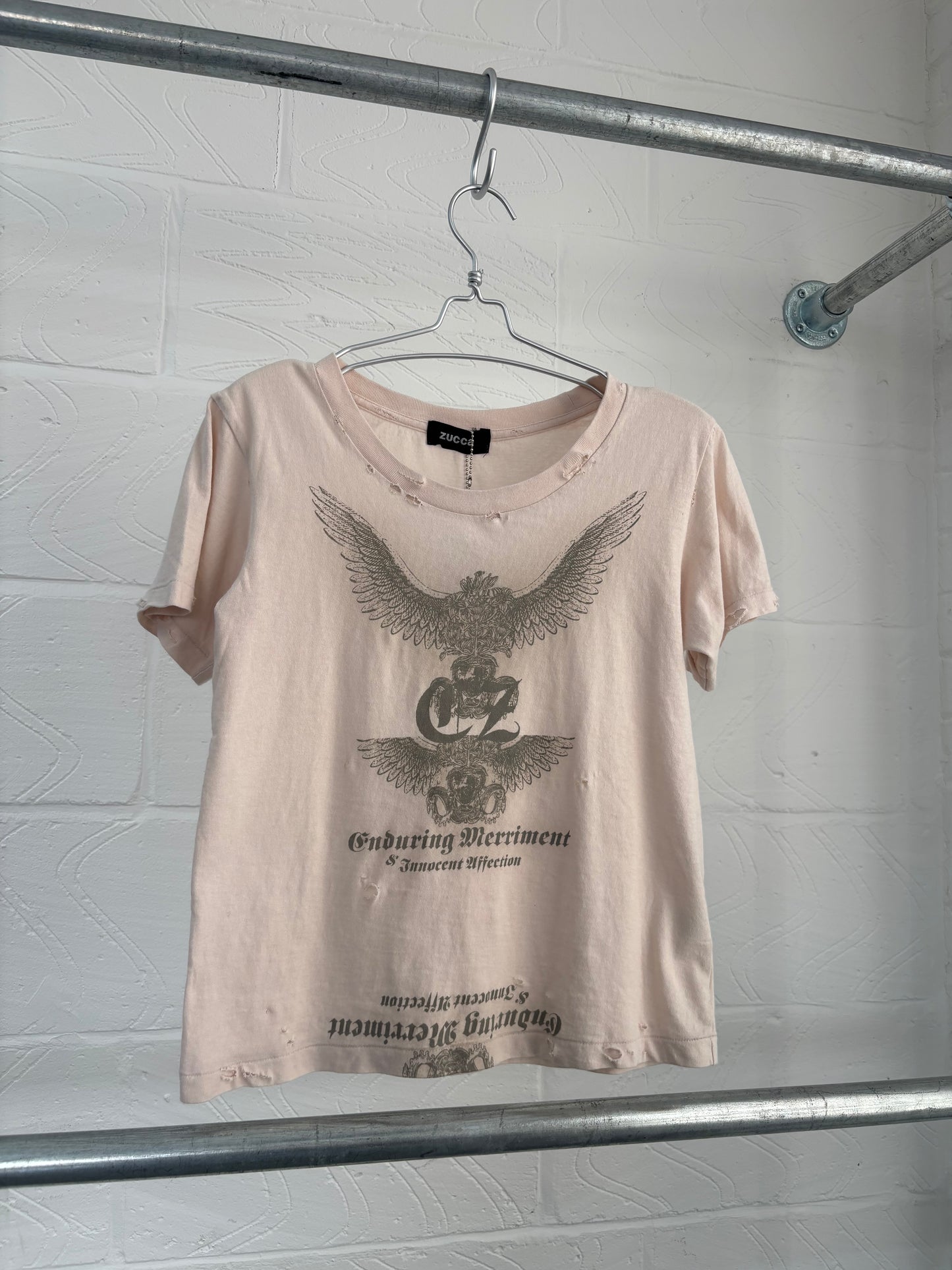 MW X 403: ZUCCA GRAPHIC PRINT CROP T-SHIRT