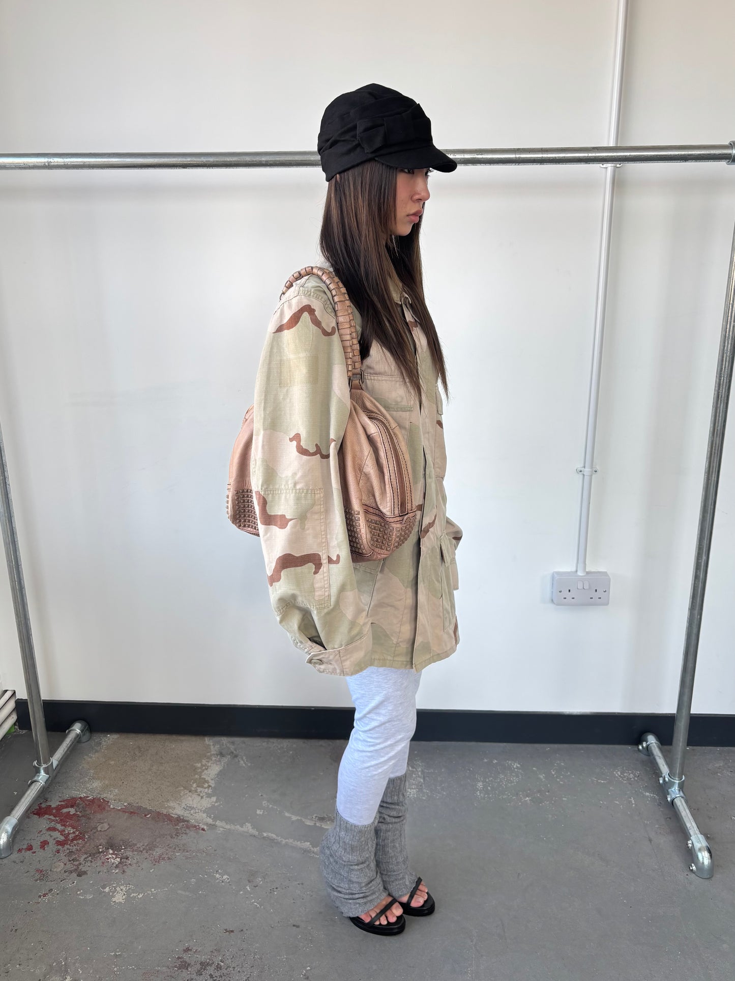 NUDE PINK STUDDED LEATHER BAG