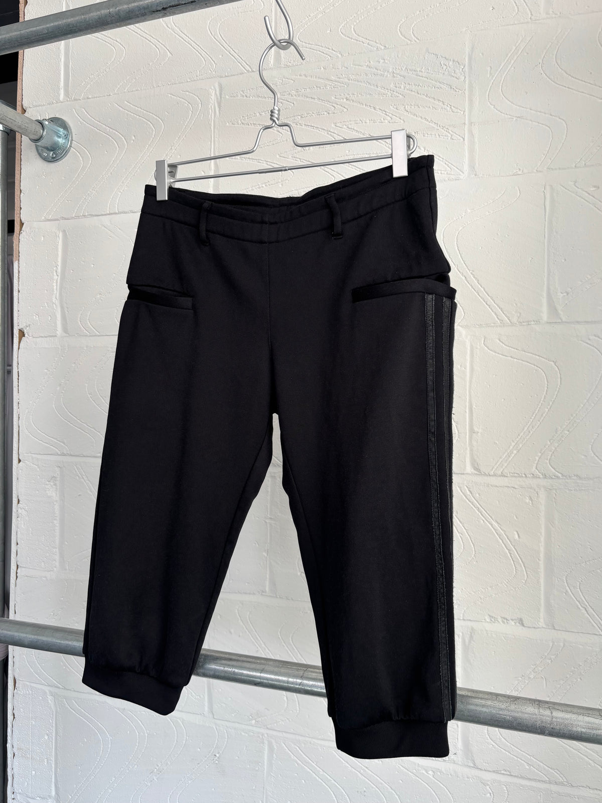 Y3 CIRCA 2006 CAPRIS
