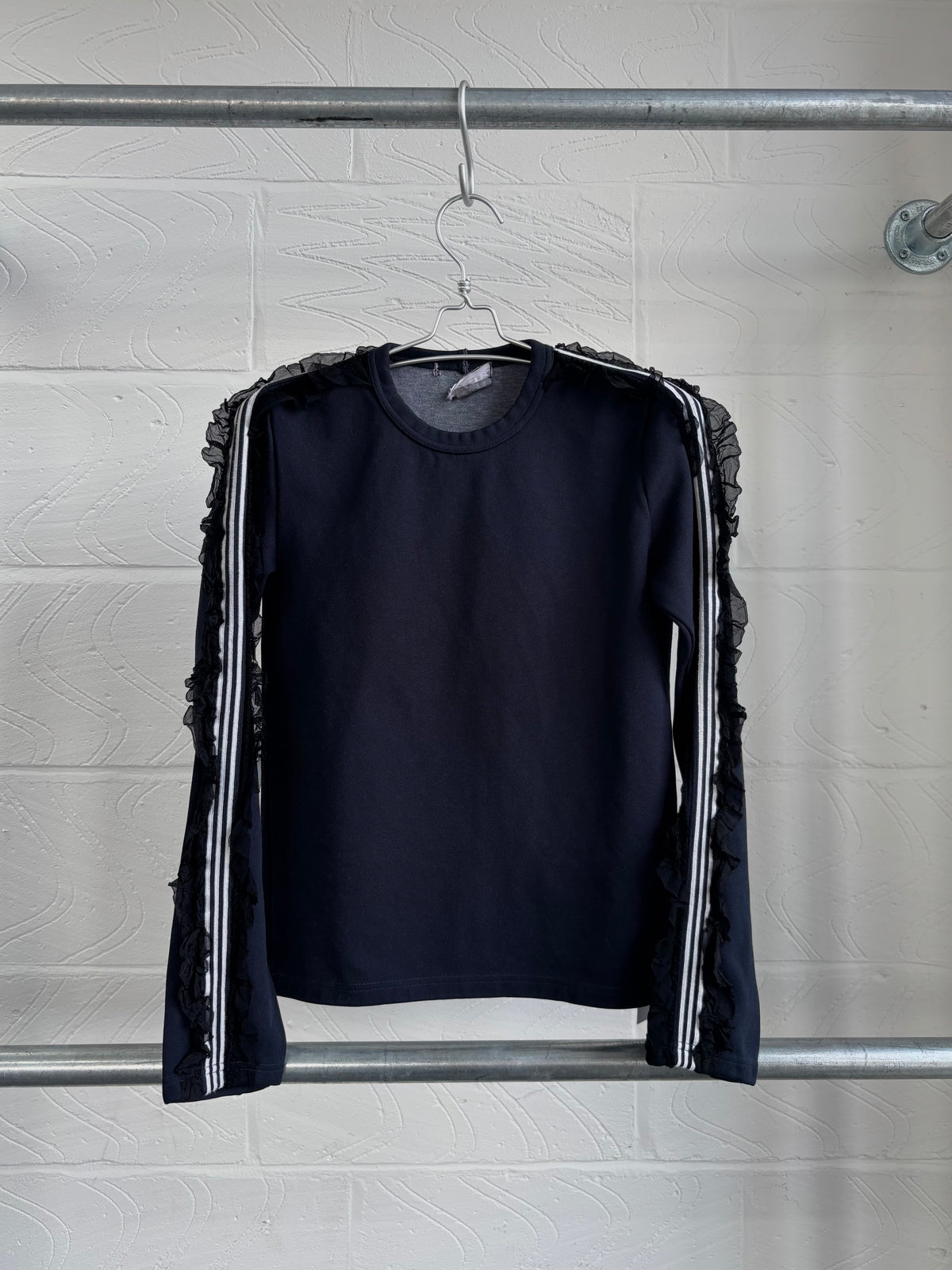 CDG SS2005 FRILLY SLEEVE SWEATSHIRT