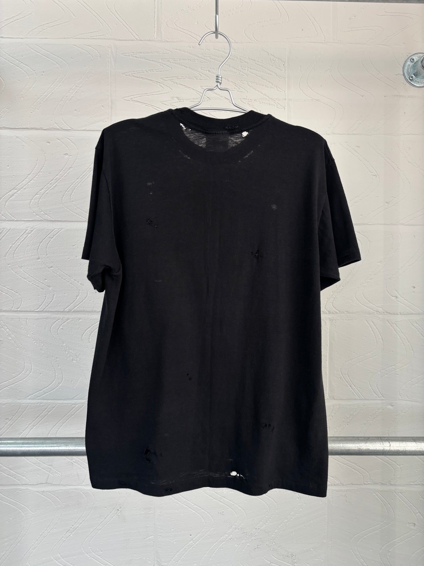 MW X 403: 80S HOLY SMOKE T-SHIRT