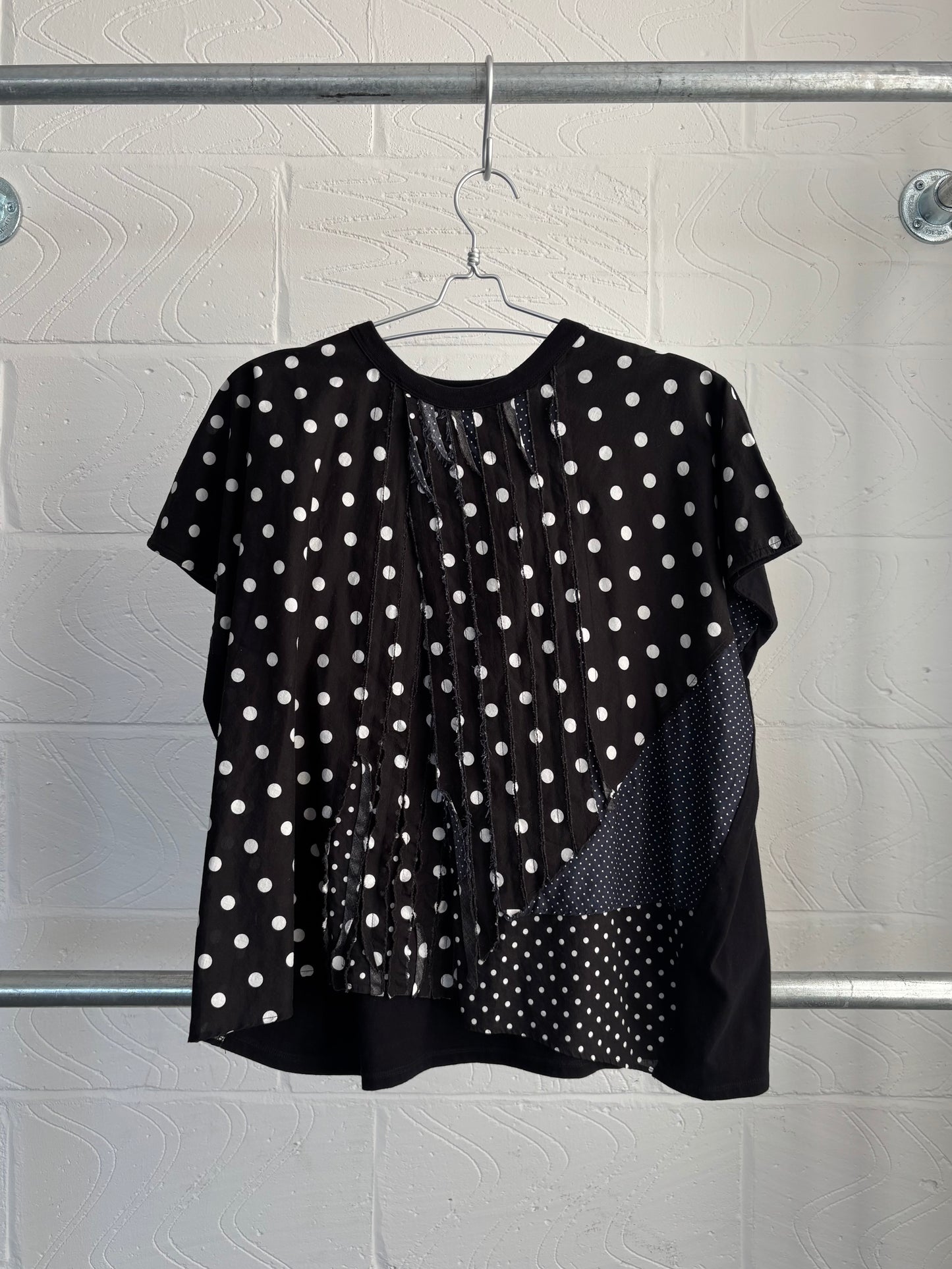 ZUCCA BATWING POLKA DECONSTRUCTED TOP