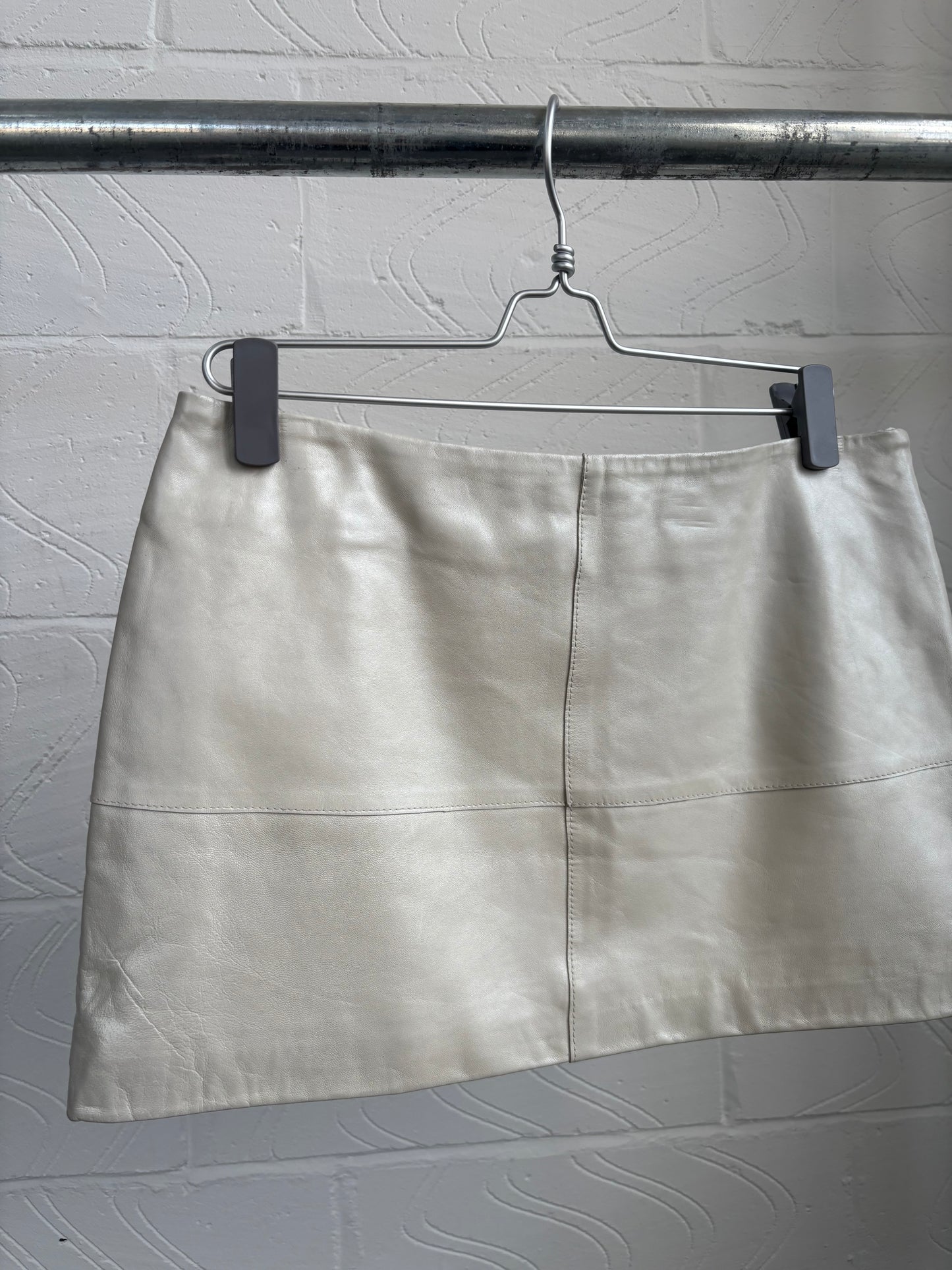 LEATHER SHIMMER MINI SKIRT