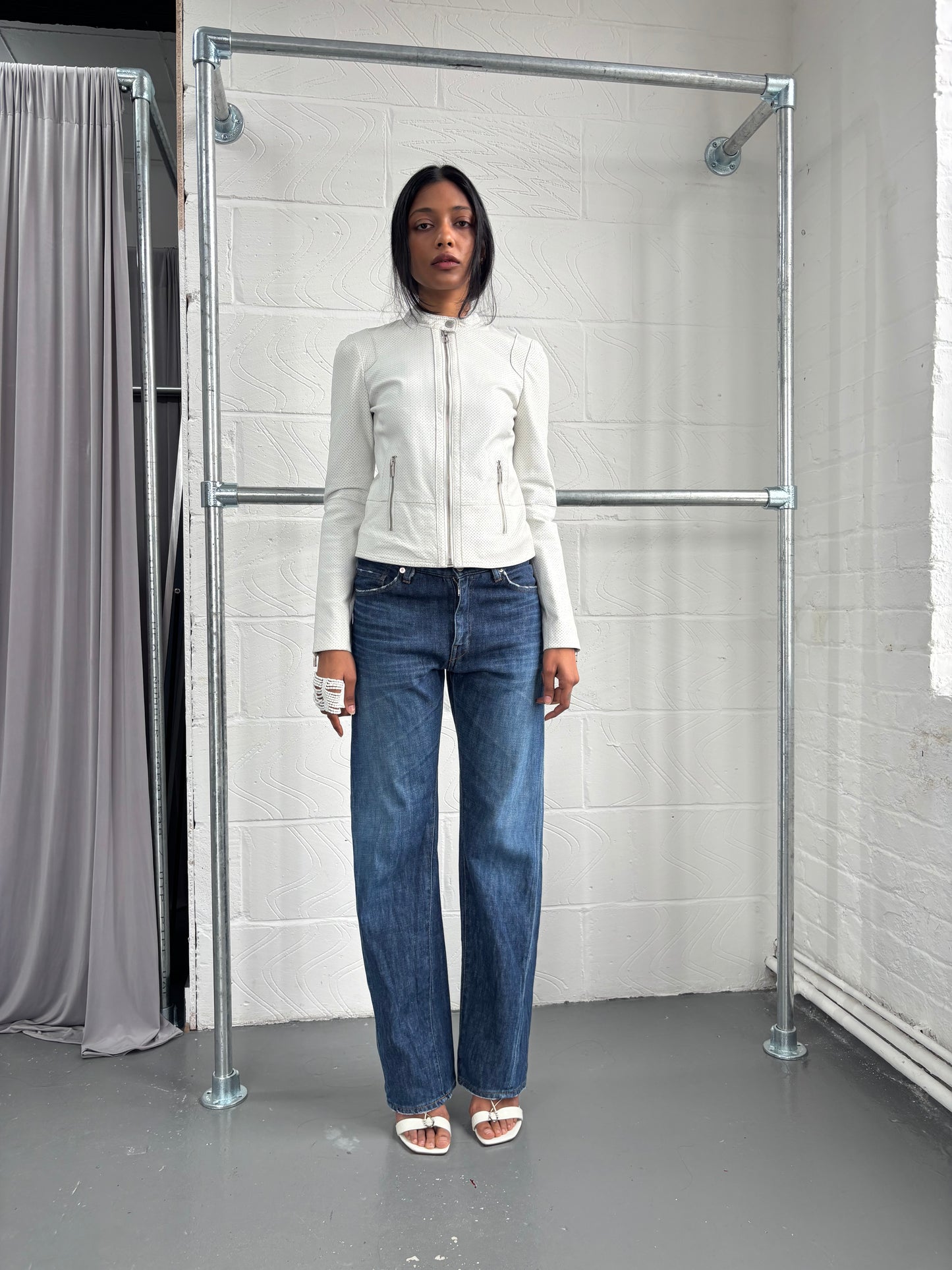 ZUCCA CURVED JEANS