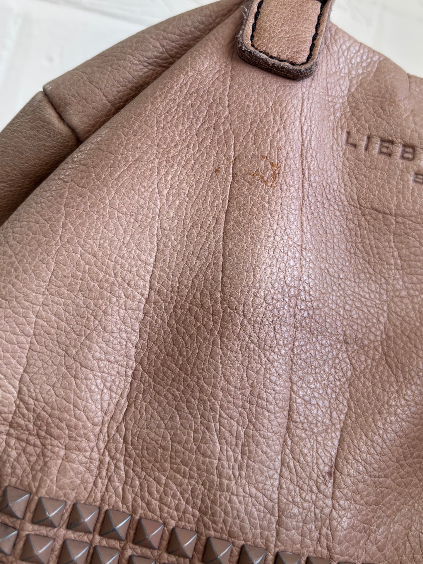 NUDE PINK STUDDED LEATHER BAG