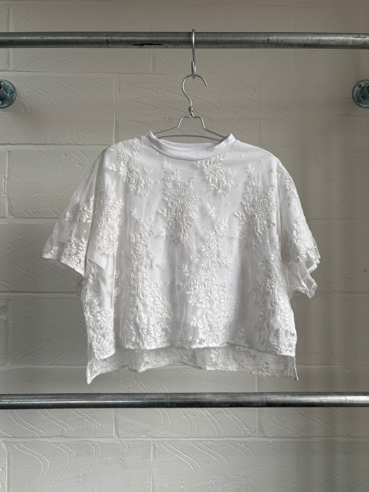 JAPANESE DESIGNER FLORAL NET LAYER T-SHIRT