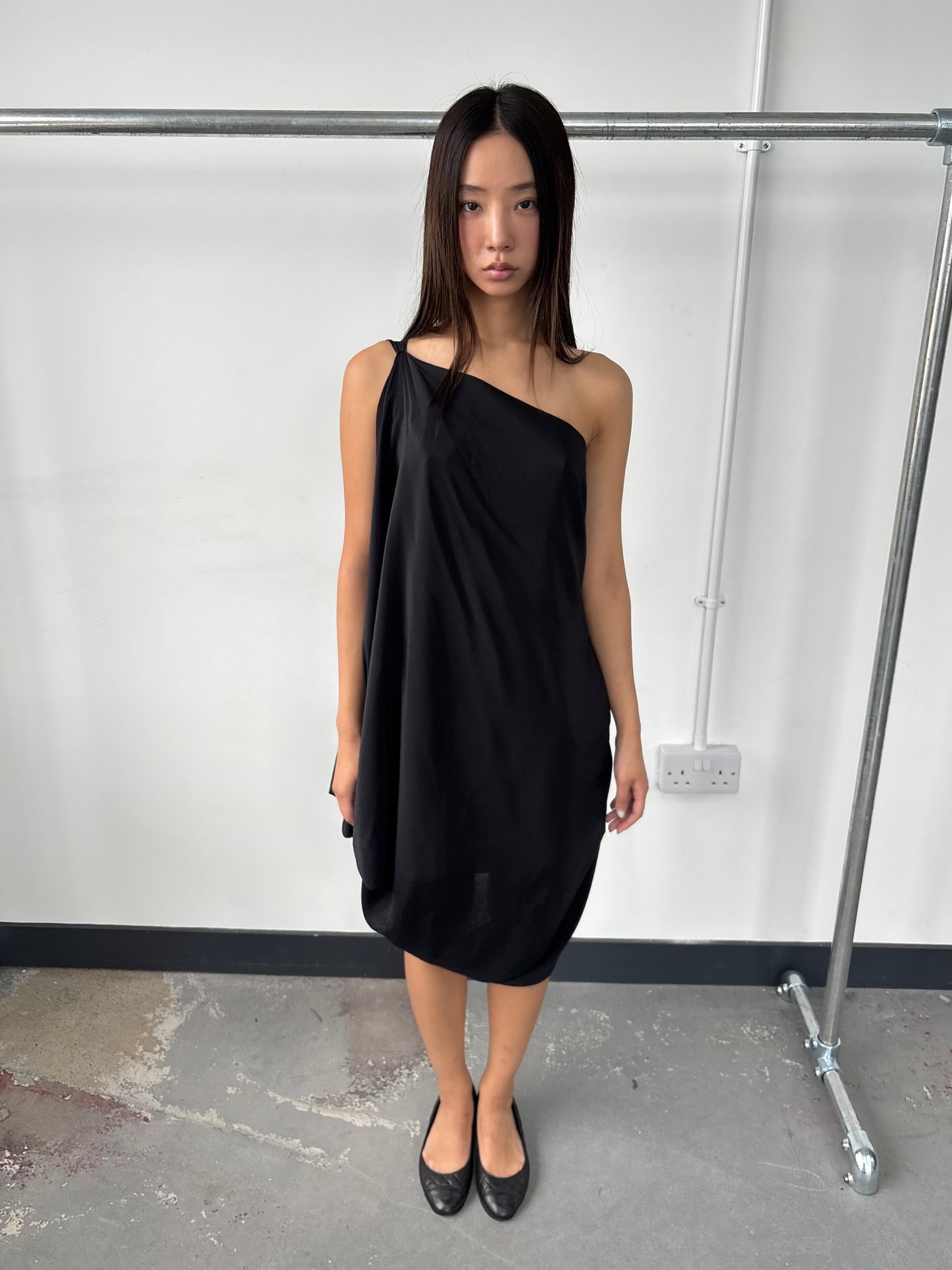 ITALIAN DESIGNER SILK DRAPE DRESS