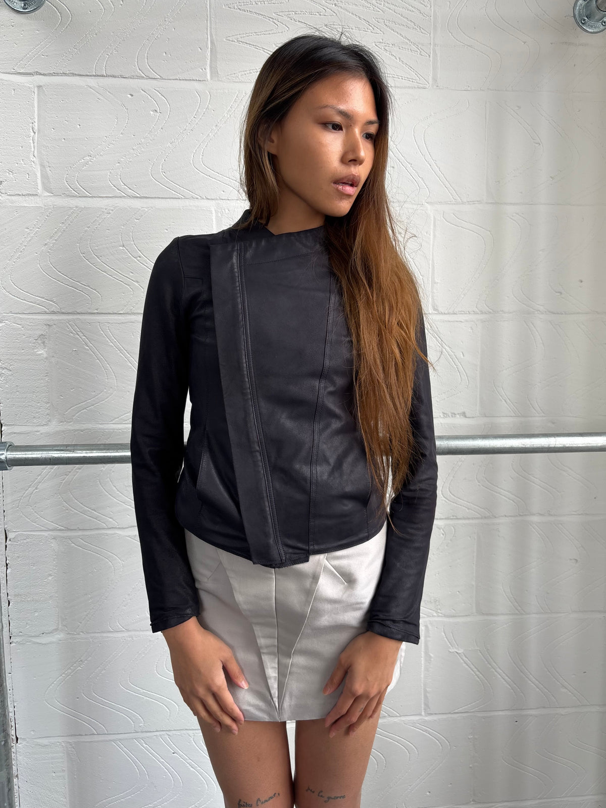 GOAT LEATHER ASYMMETRIC ZIP UP JACKET