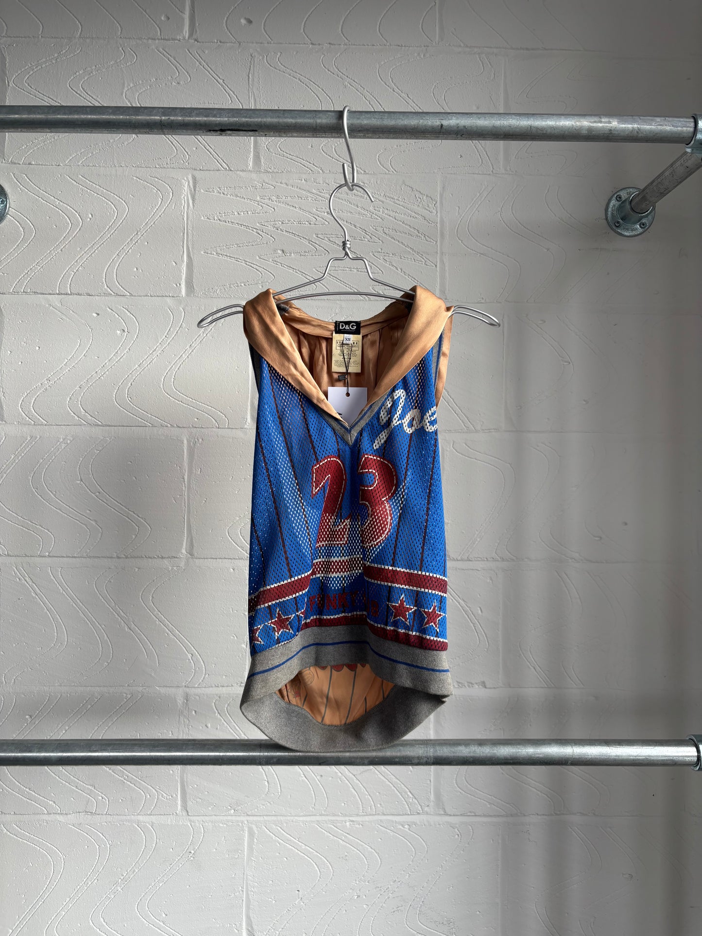 D&G SS02 BASEBALL SILK HOODED TANK