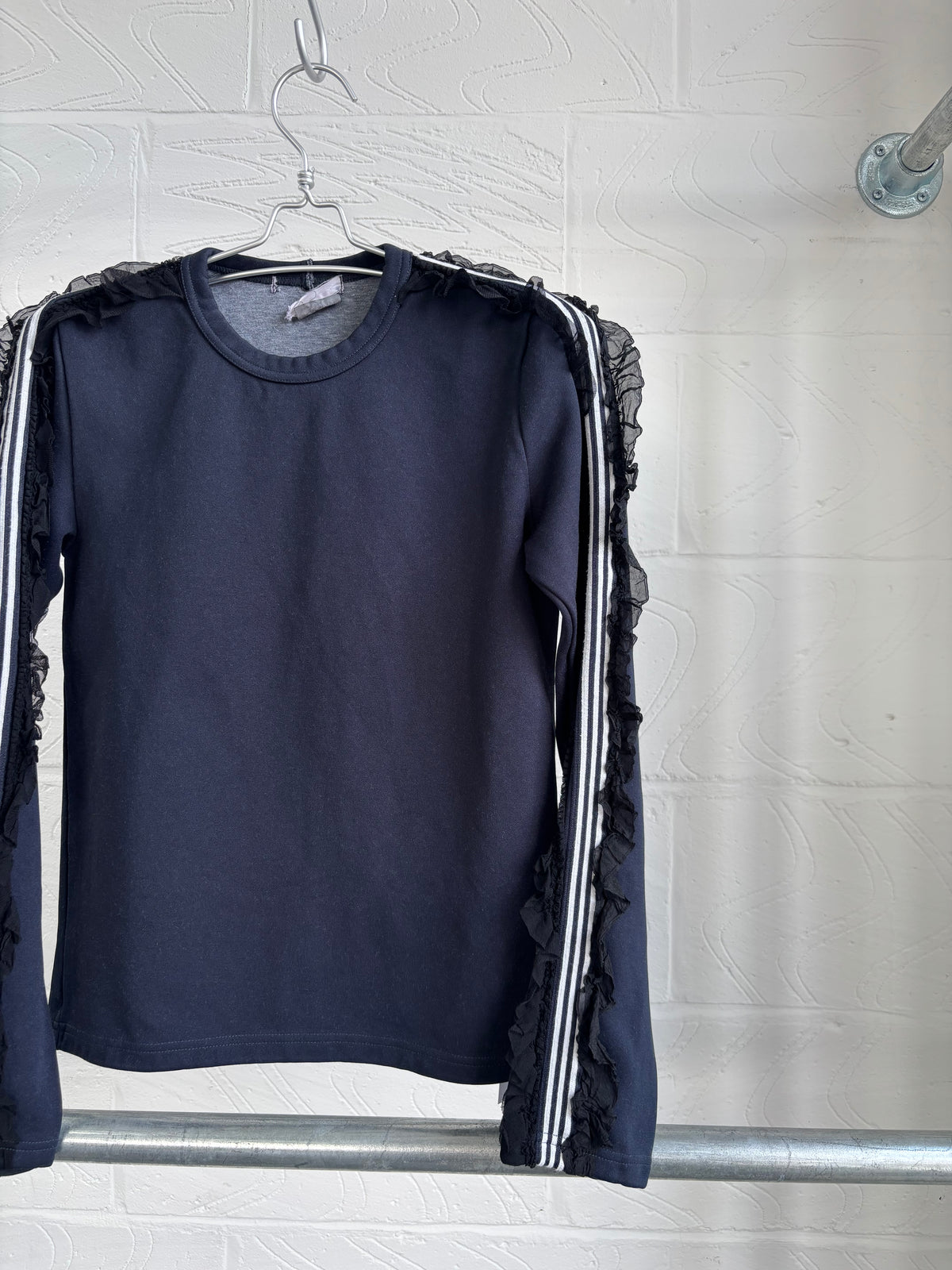 CDG SS2005 FRILLY SLEEVE SWEATSHIRT
