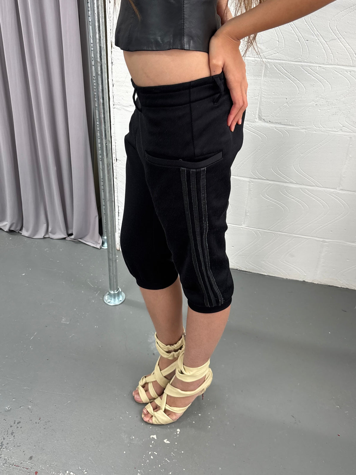 Y3 CIRCA 2006 CAPRIS