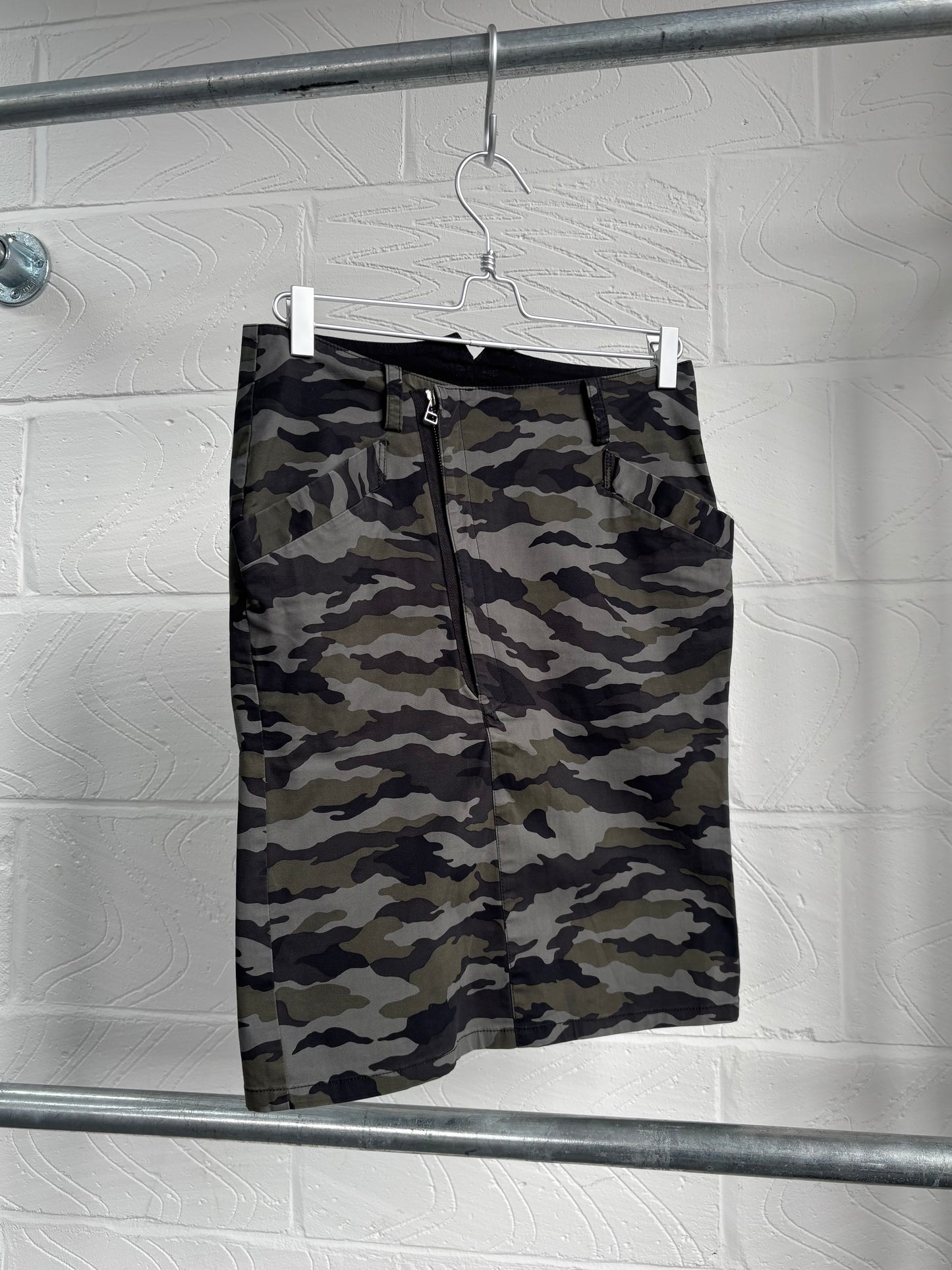 JAPANESE DESIGNER CAMO SKIRT