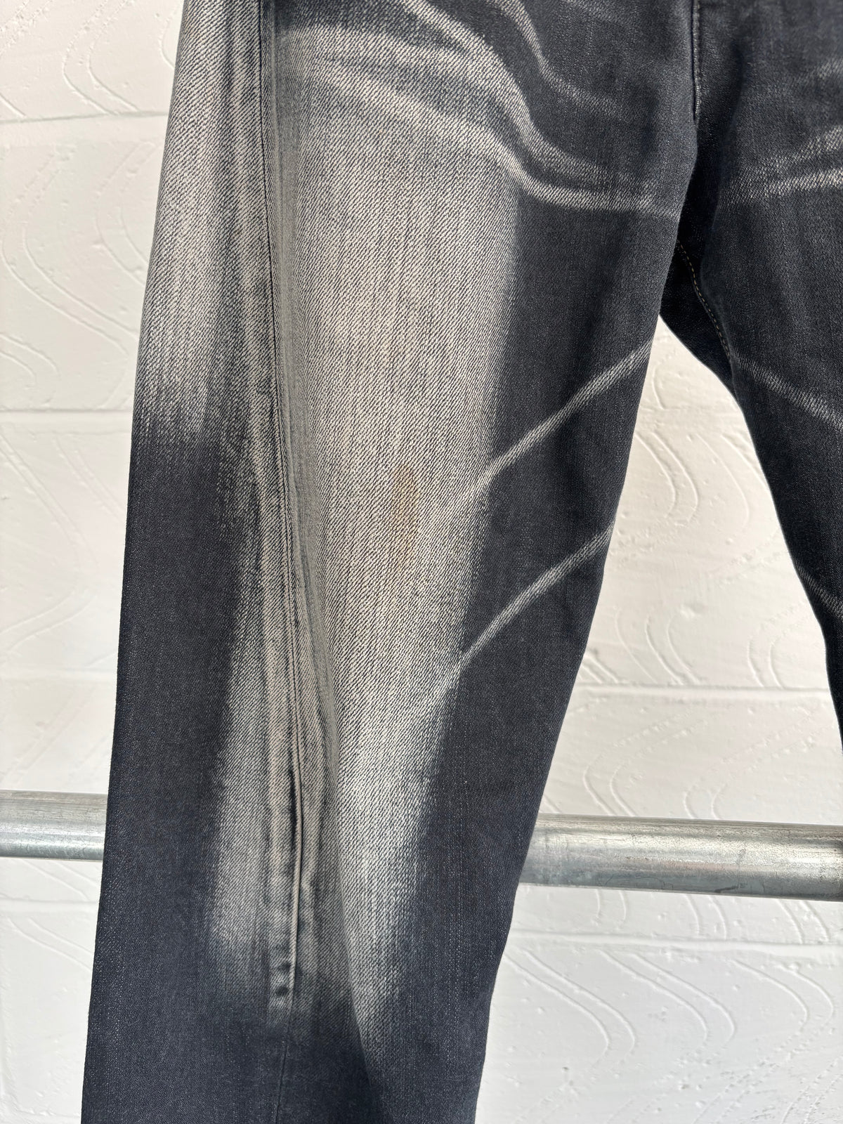 LEVI’S ENGINEERED JEANS