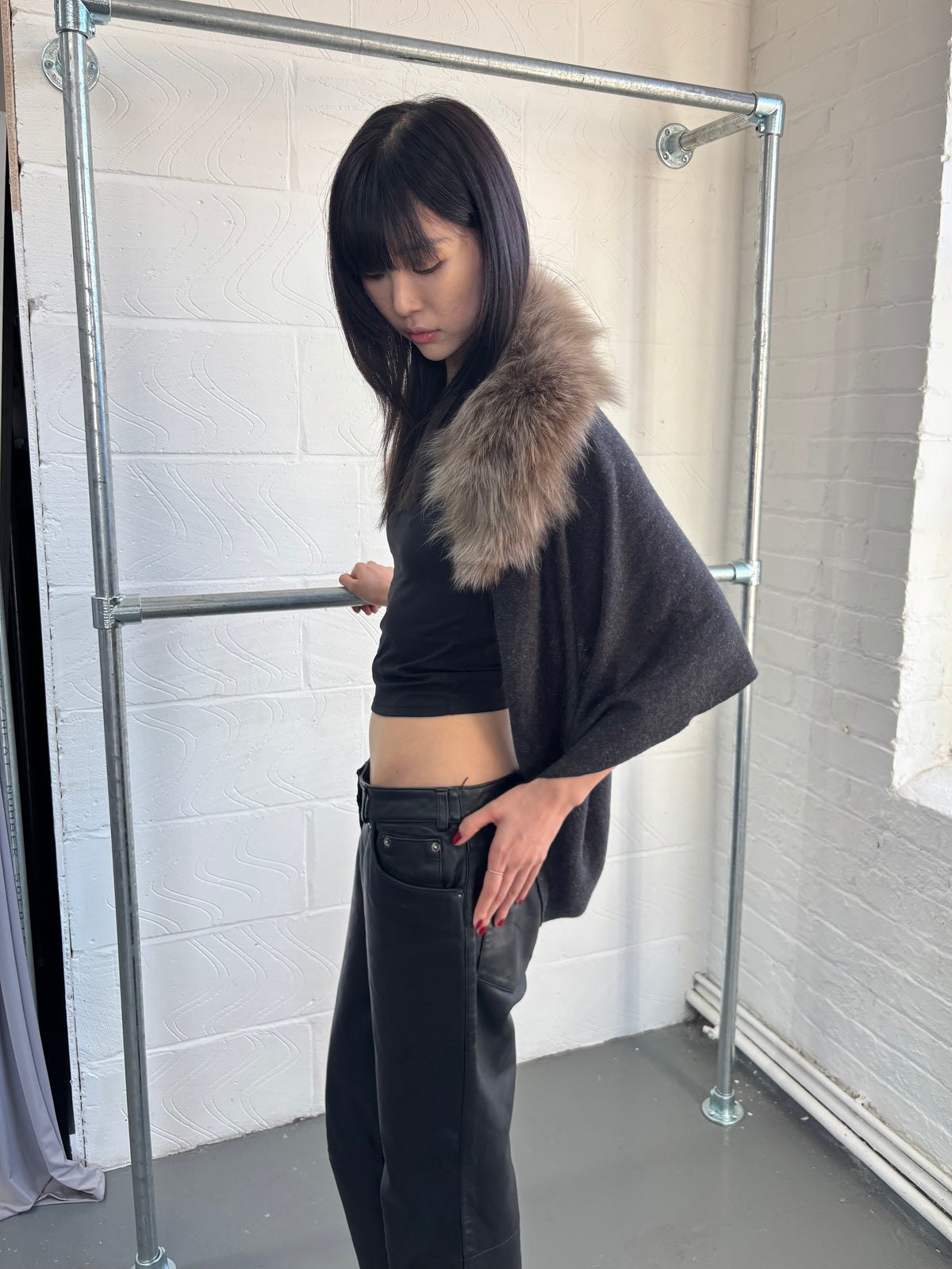 KNIT SHAWL WITH FOX FUR