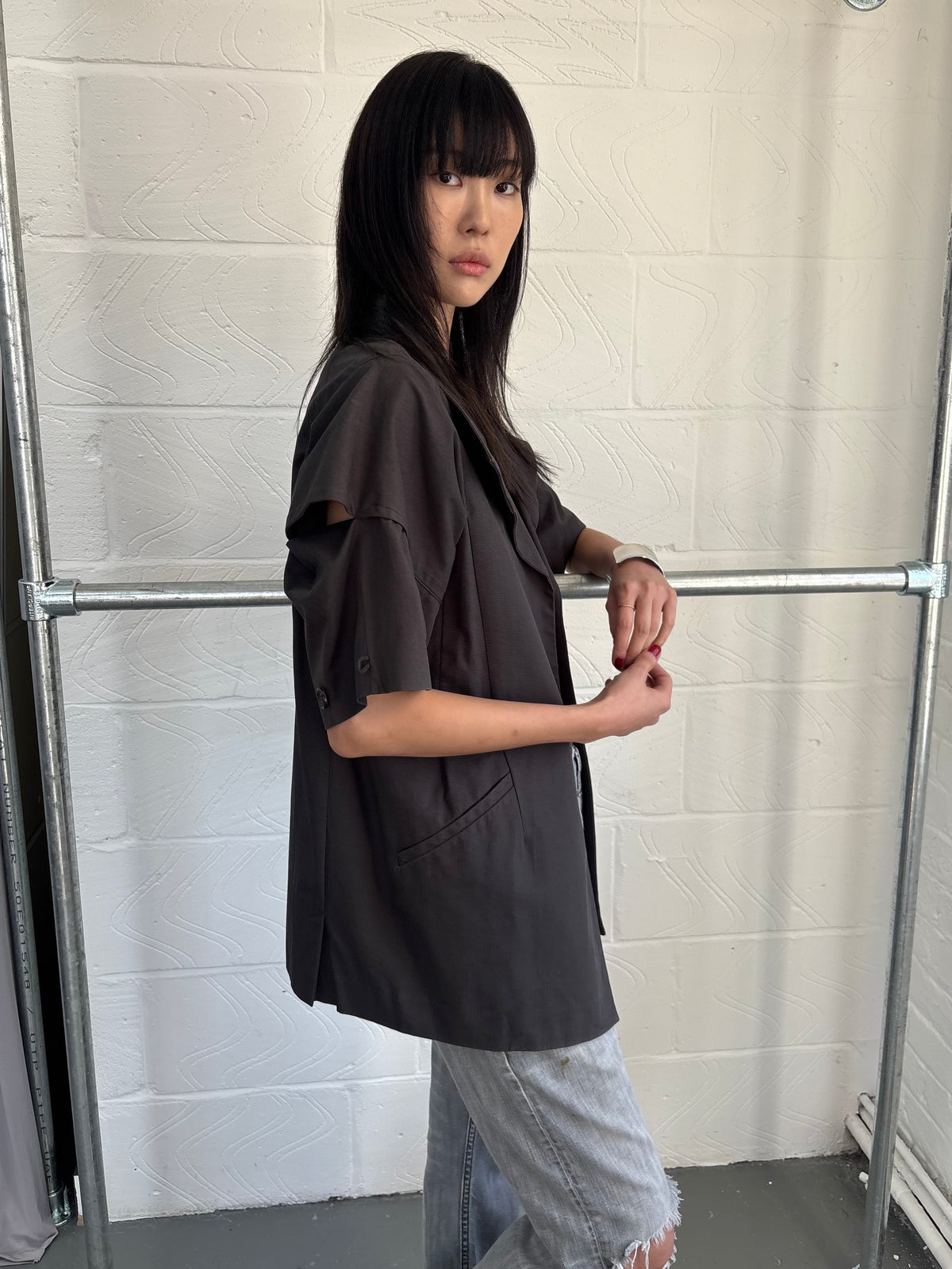 KOREAN BRAND BLAZER WITH CUT OUT DETAIL